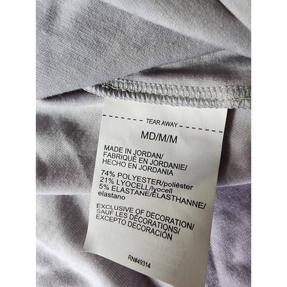 UNDER ARMOUR + STEAMBOAT SPRINGS CO Lightweight Gray V-Neck Tee SZ M - NWT - Picture 6 of 8